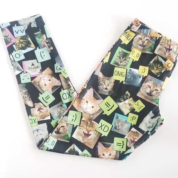 L.O.L. Vintage Other - 🍒 5/$20 Kids or Petite Ladies Cat Leggings Large